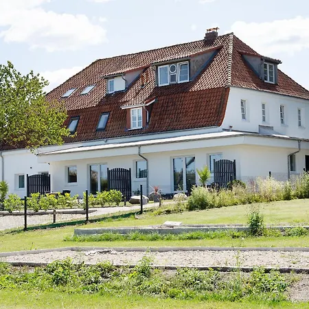 Brenkenhagener Quartier Brise 아파트